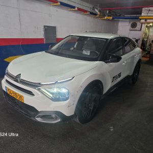 סיטרואן C4 מונית